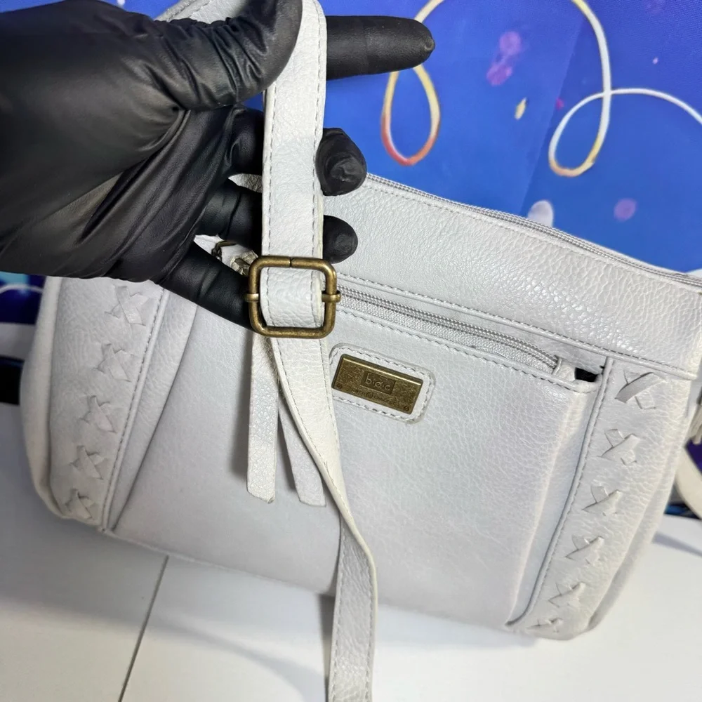 B.O.C.Light GrayCrossbody Bag Faux Leather Purse Small Zip Pocket Boho Stitching
